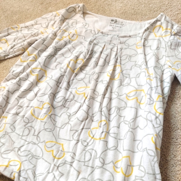 Old Navy Heart Top - Picture 3 of 6